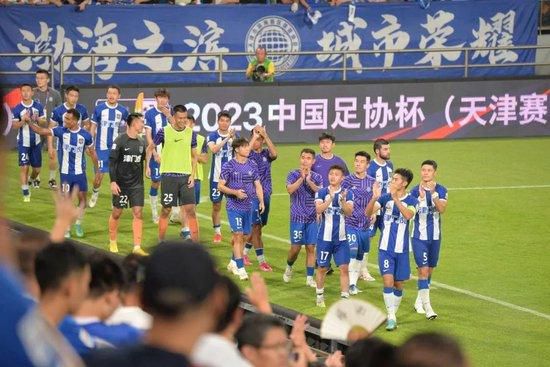 国模冉玥玥生殖欣赏